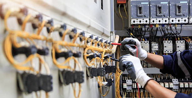 Professional Electrician technician working in Colwyn, PA